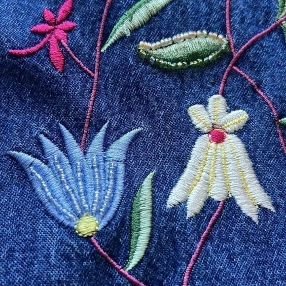 The Quacker Factory Embroidered Denim Jacket Floral & Butterfly Design Size M - Picture 5 of 14